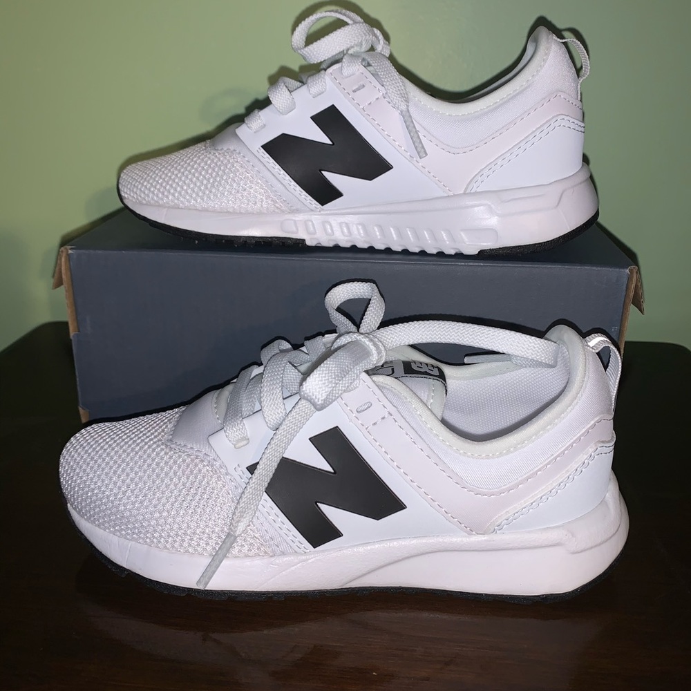 Youth Boys New Balance Sneakers